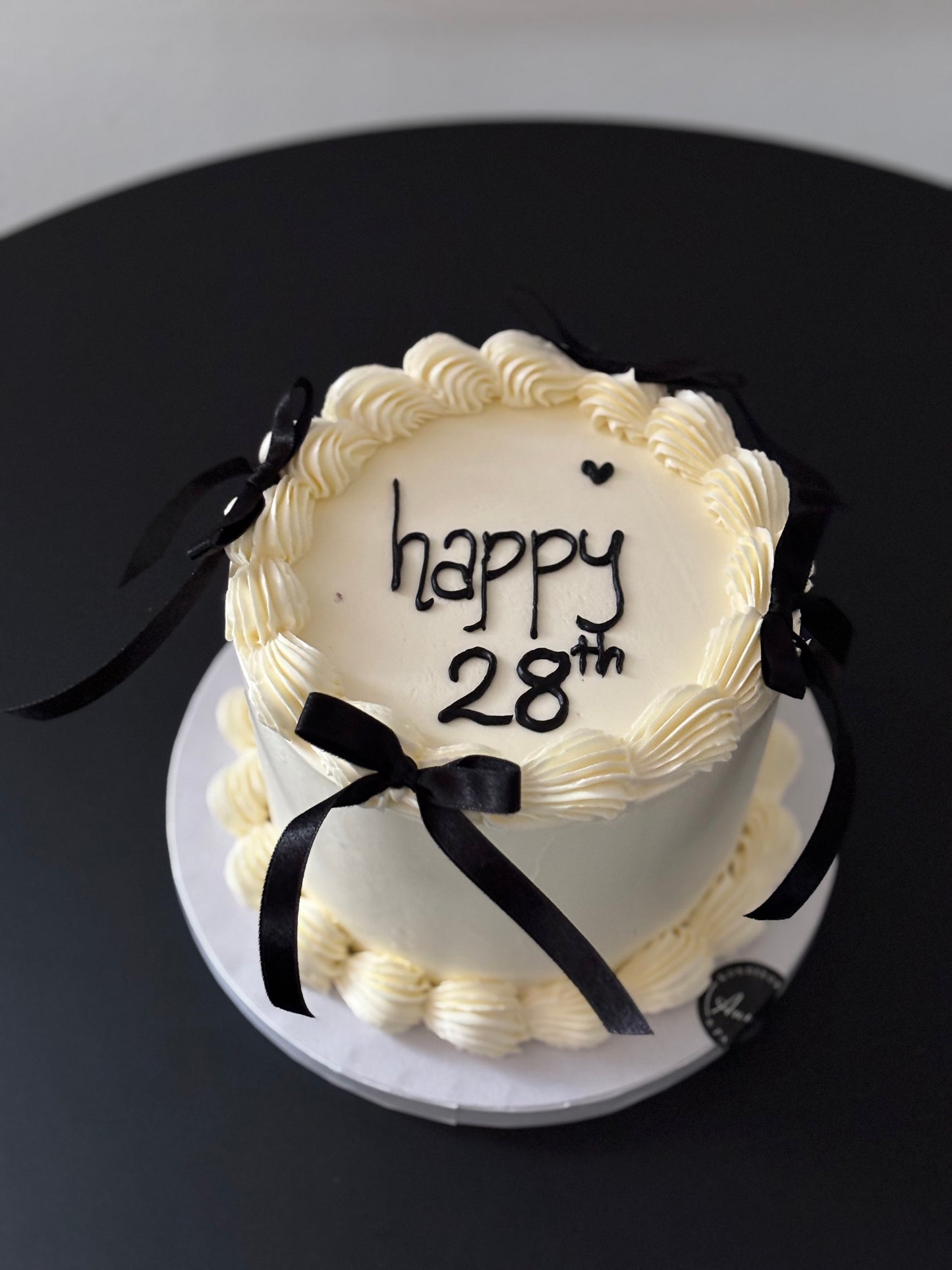 Ribbon Vintage Cake