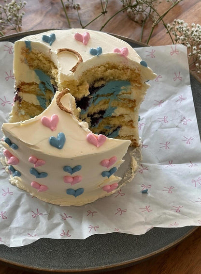Gender Reveal Torte "It's a..."