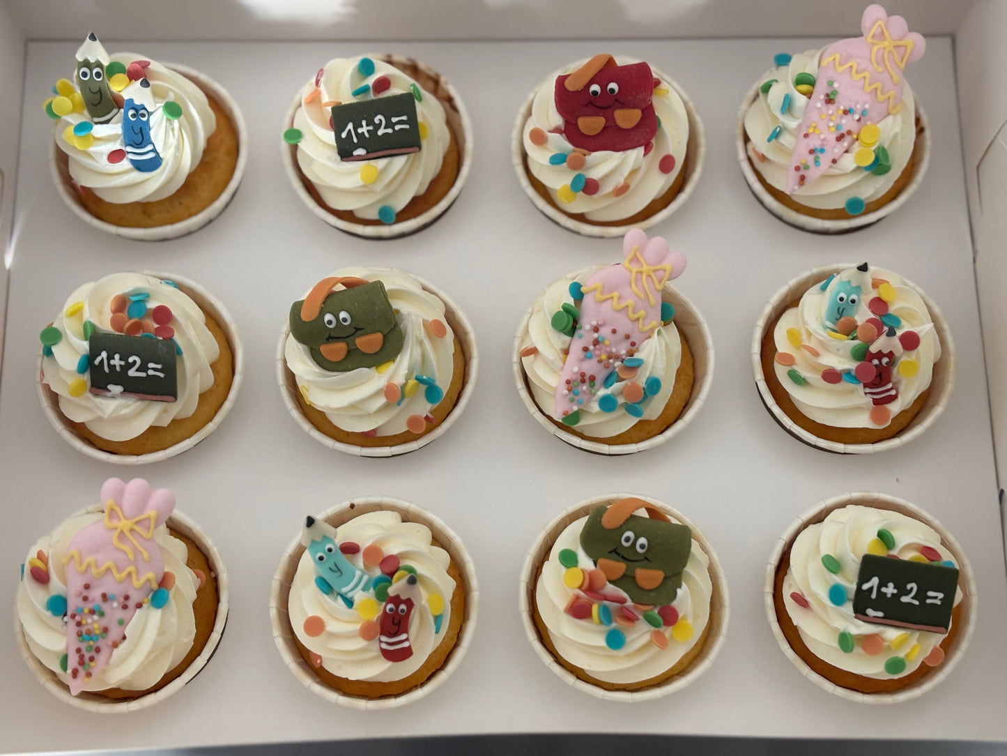 Cupcakes bunter Schulanfang