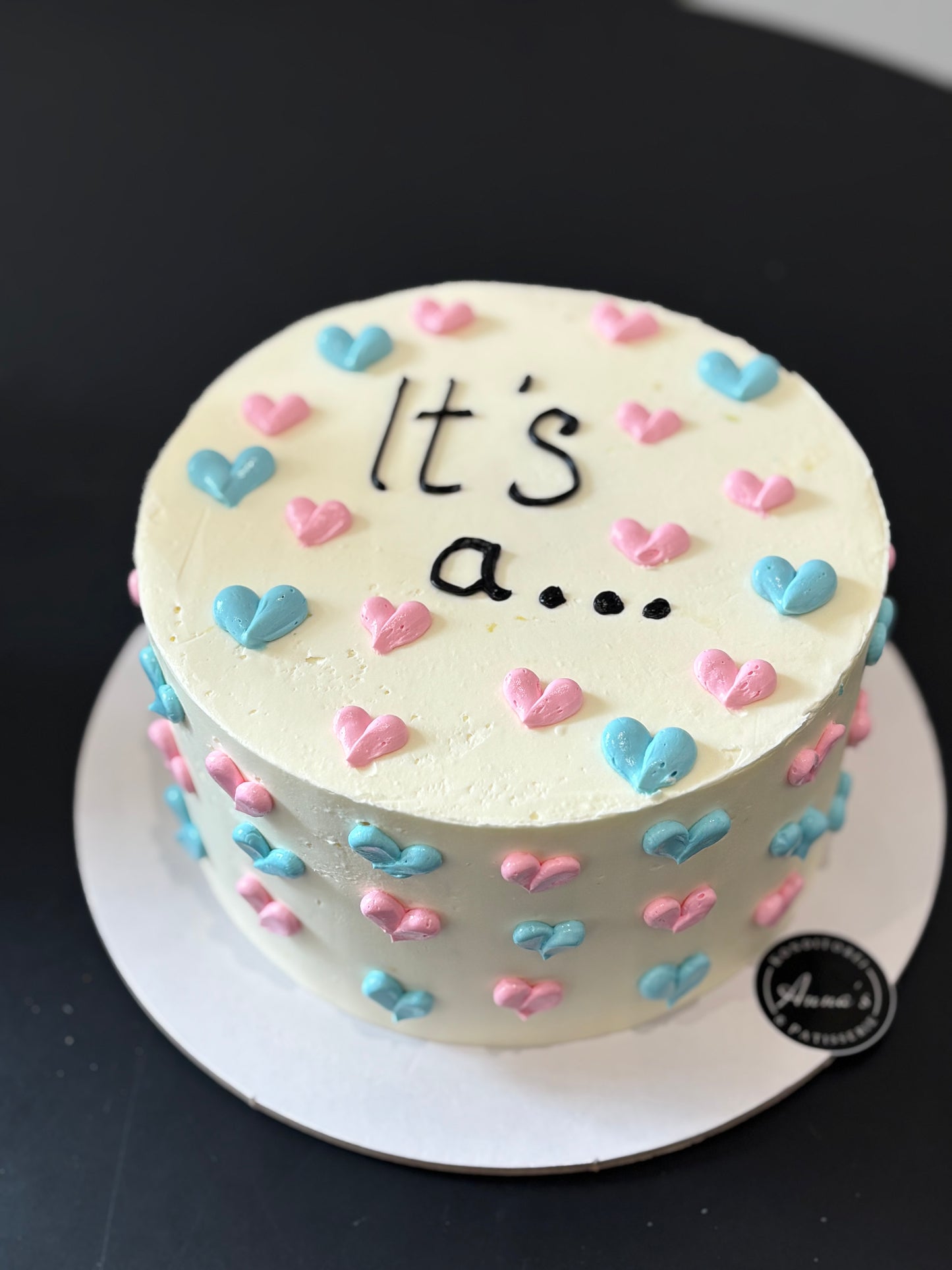 Gender Reveal Torte 1